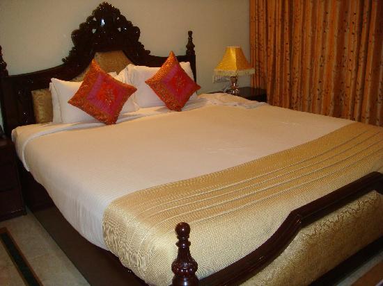 Hotel Zeeras